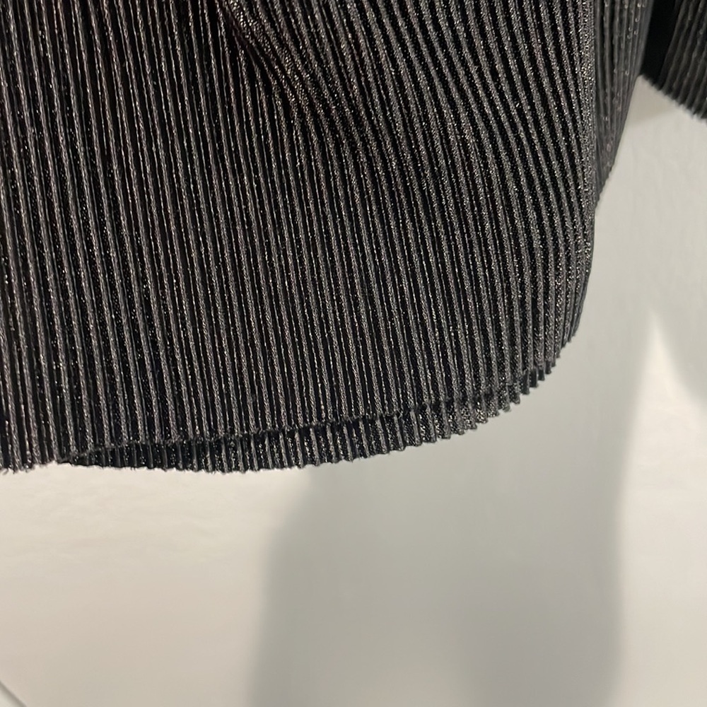 NWT & other stories pleated black dress - Picture 5 of 8